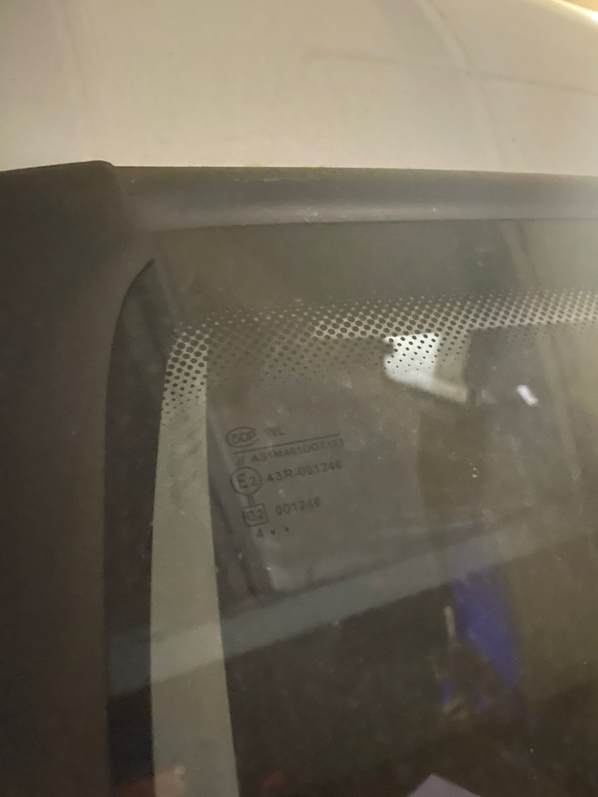 Замена лобового стекла — ГАЗ Соболь 4х4, 2,9 л, 2014 года | кузовной ...