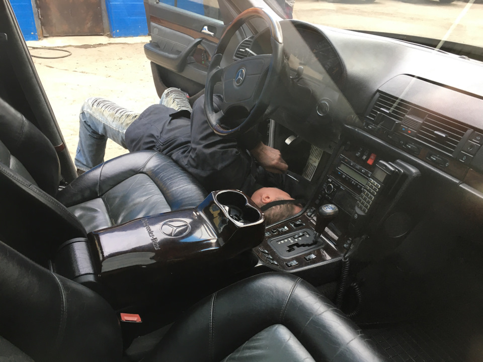 Заблокировался руль w140 — Mercedes-Benz S-Class (W140), 5 л, 1998 года ...