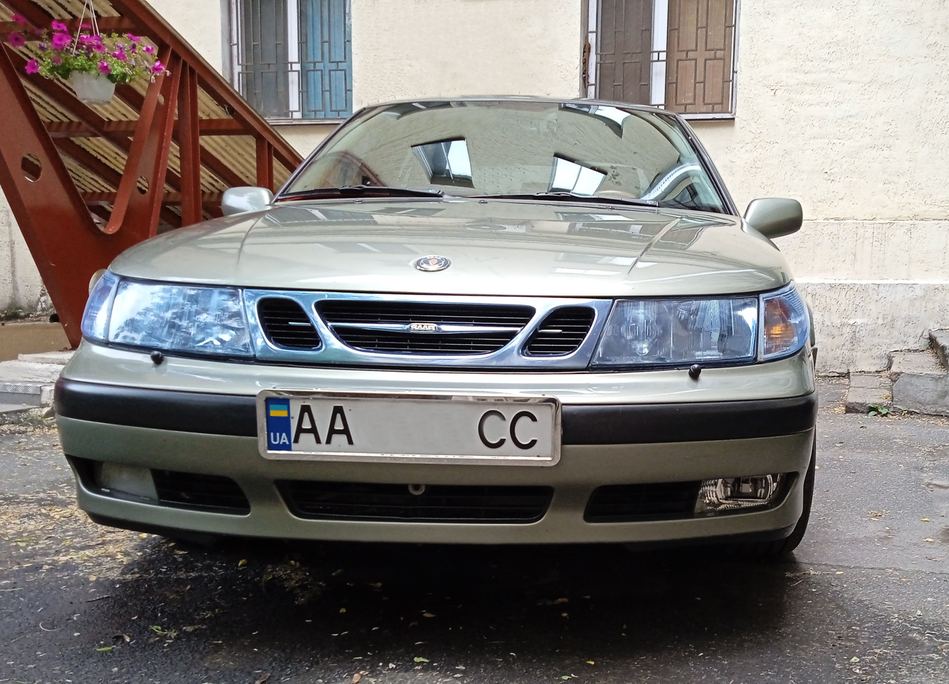 Камень судьбы… — Saab 9-5, 3 л, 1999 года | поломка | DRIVE2