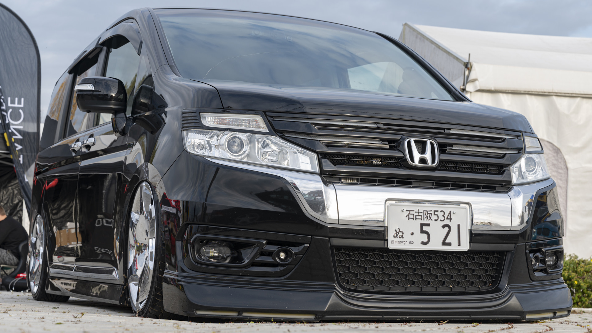 Honda Stepwgn (4G) 2.0 бензиновый 2012 | Чёрненький такой! на DRIVE2