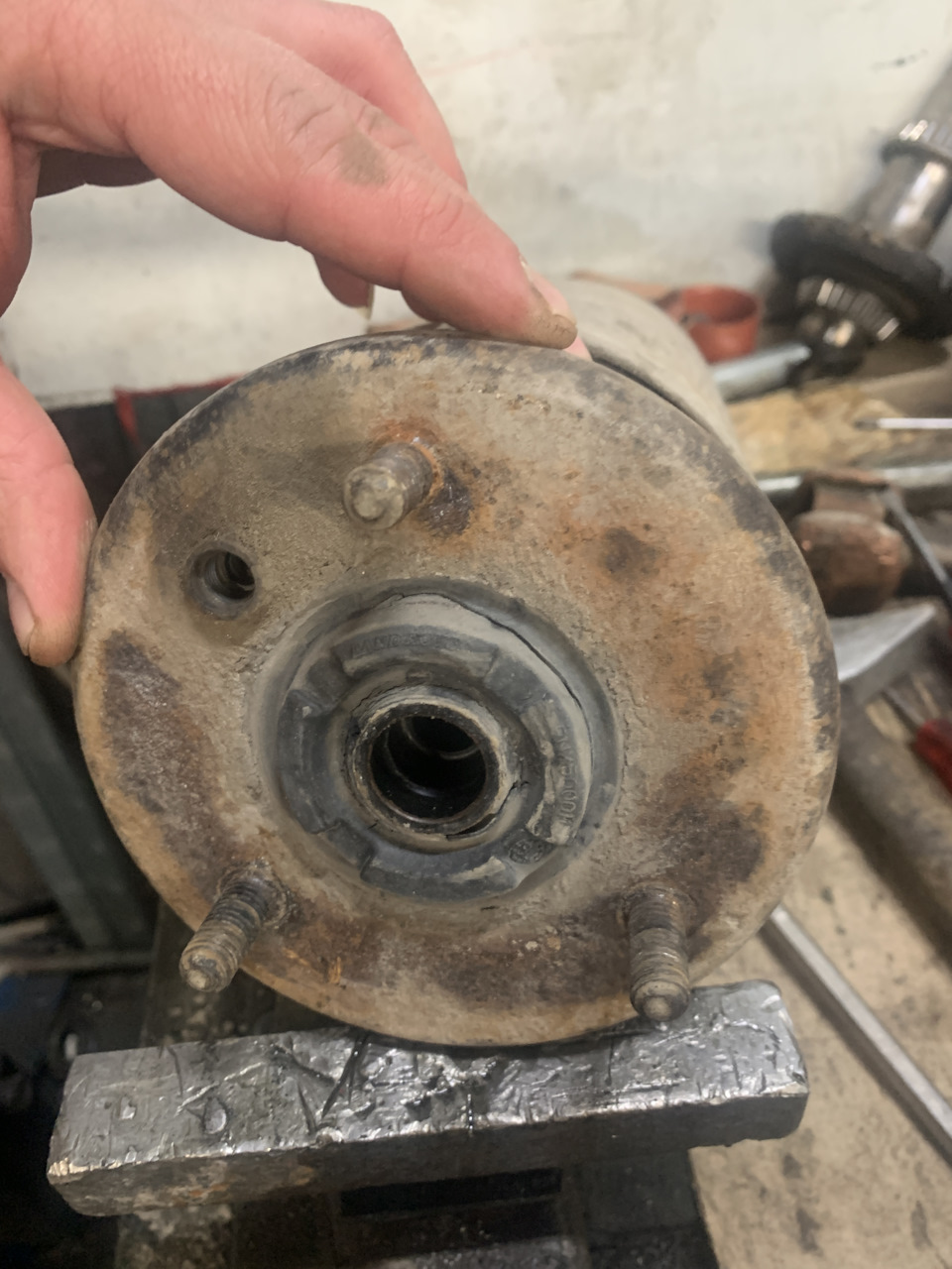 Неисправность пневмоподвески. — Land Rover Range Rover Sport (1G), 5 л ...