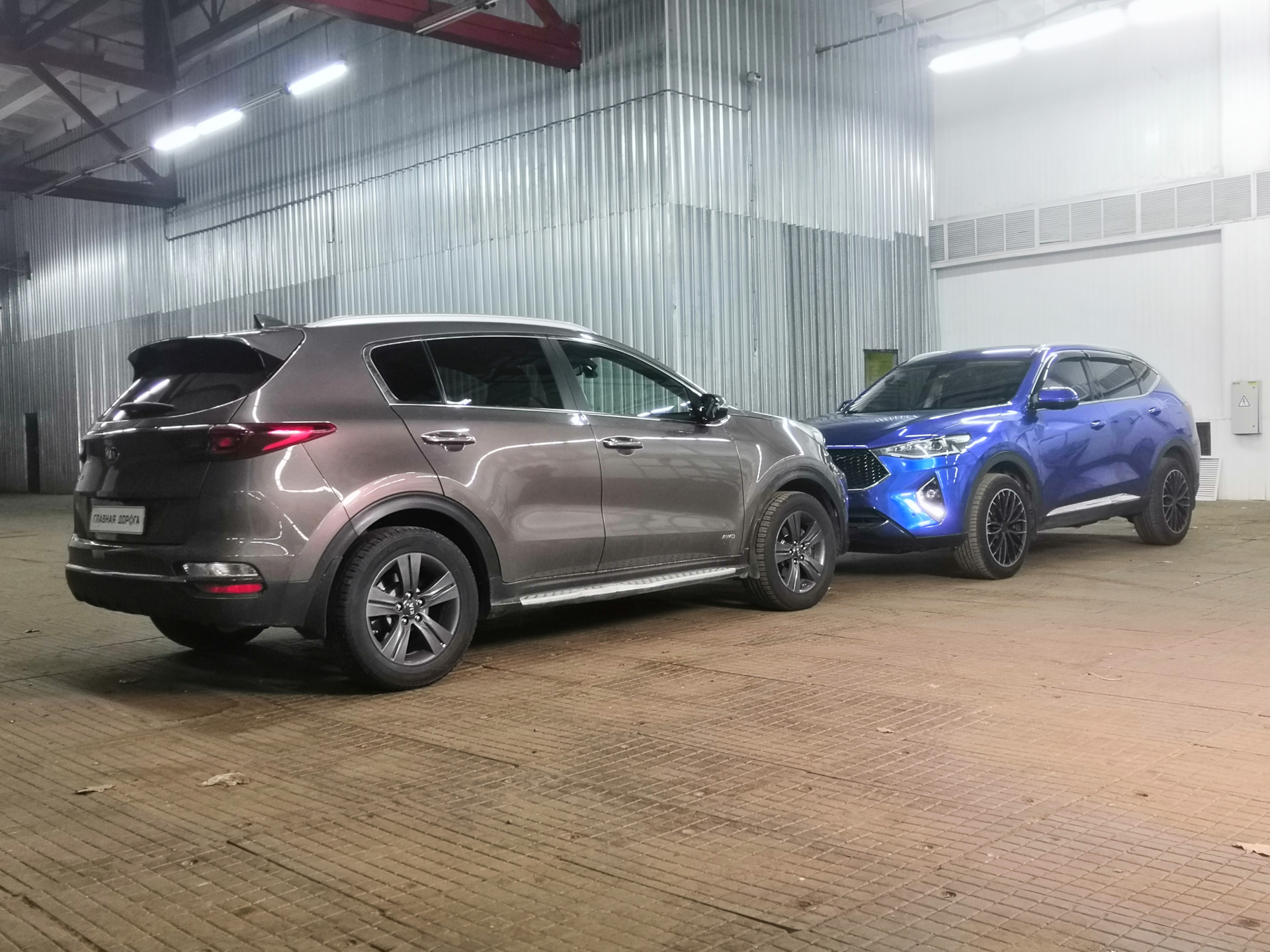 НТВ Главная дорога KIA Sportage vs Haval F7 — KIA Sportage (4G), 2 л, 2018  года | тест-драйв | DRIVE2