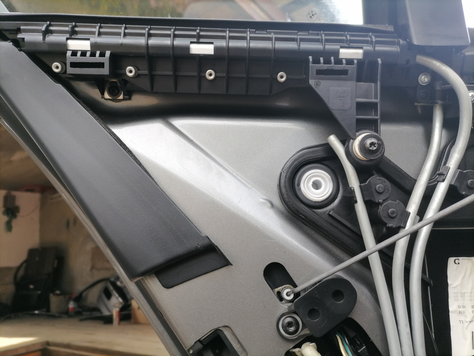 Фото в бортжурнале BMW 7 series (E65/E66)