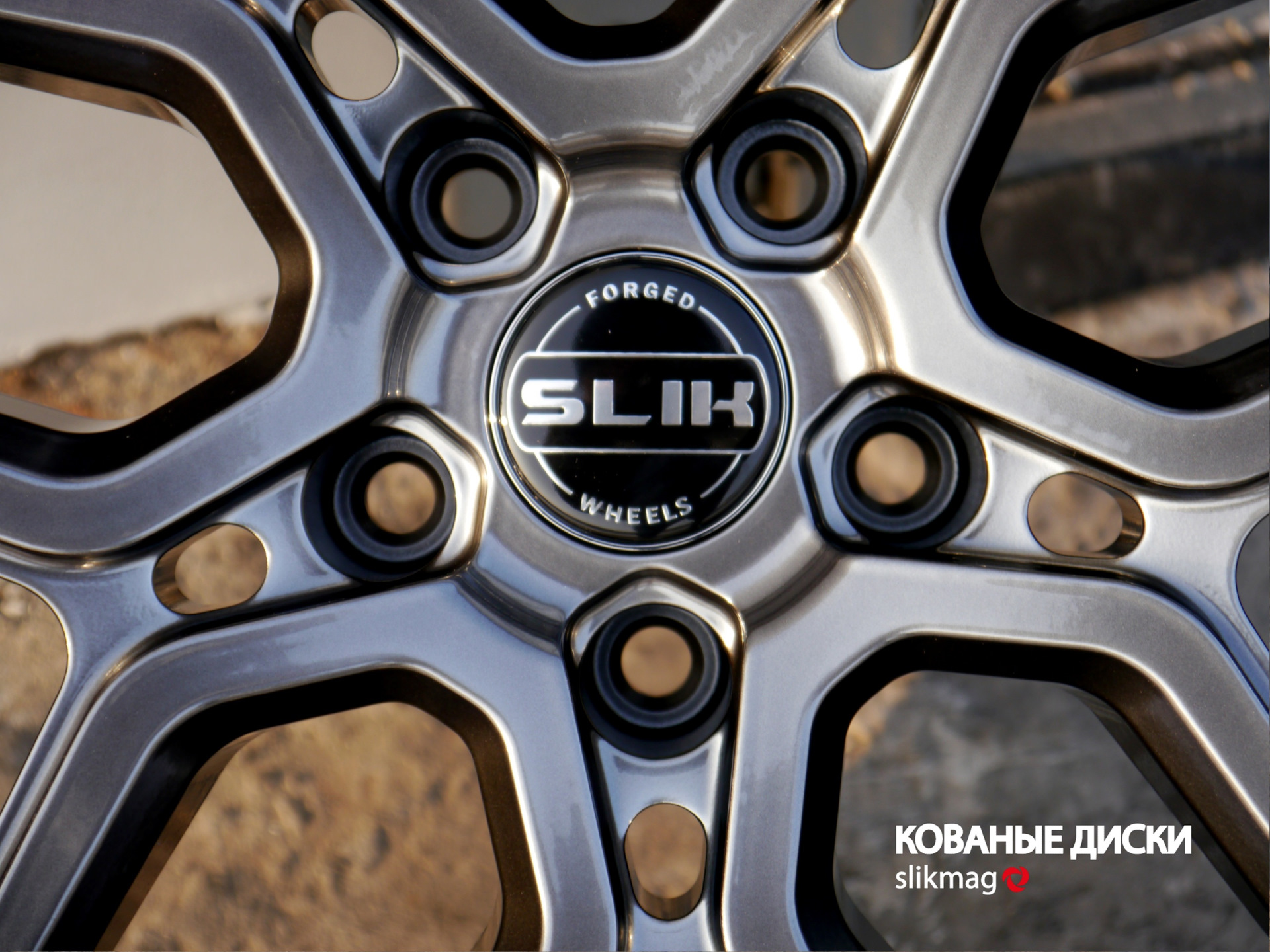 Chroming model. Tesla model s tuning. Ex models band. Белая тесла антихром. Материал хром 3д макс.