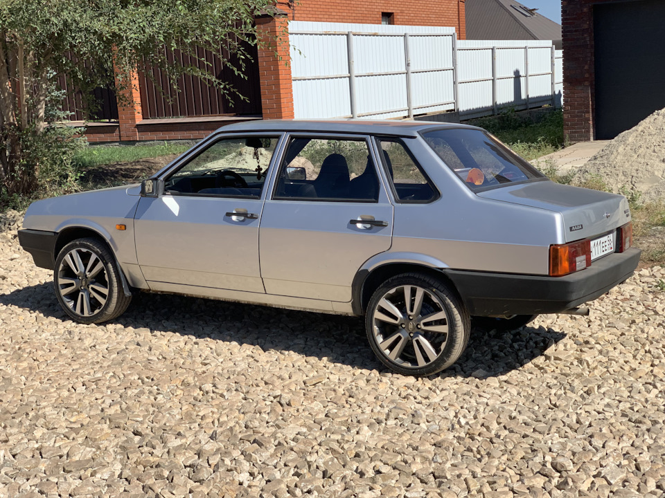 11. Диски от весты кросс — Lada 21099, 1,5 л, 2002 года | колёсные ...