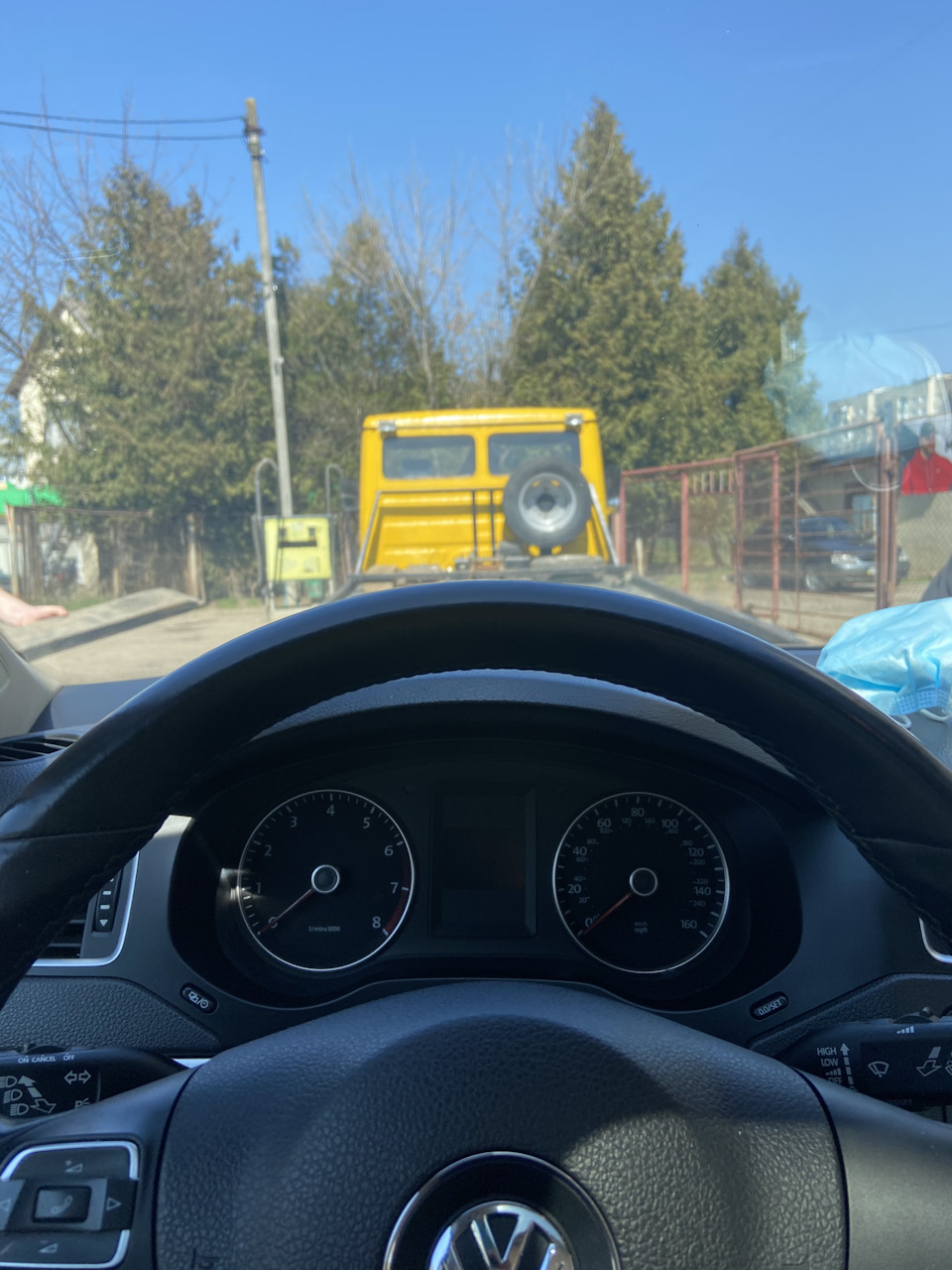 Застрял ключ в замке зажигания — Volkswagen Jetta VI, 2,5 л, 2013 года ...