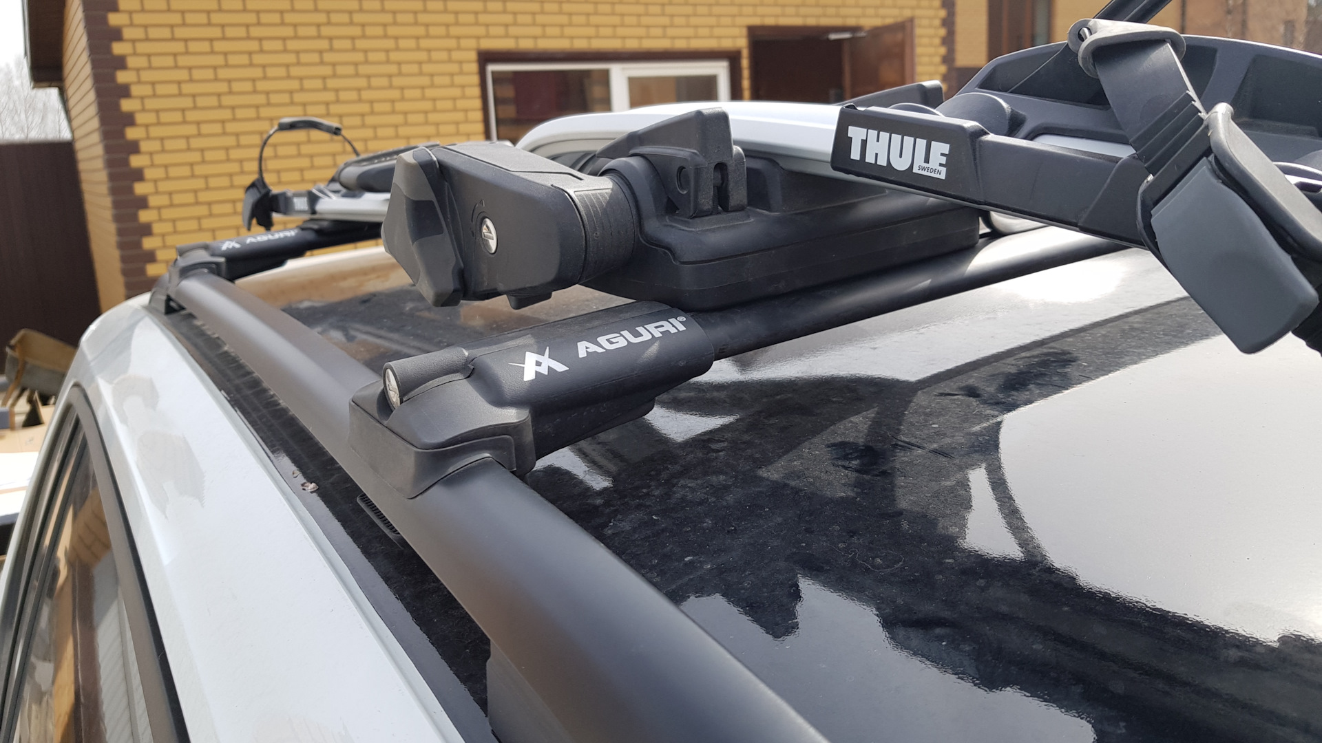 Thule DOCKGRIP 895