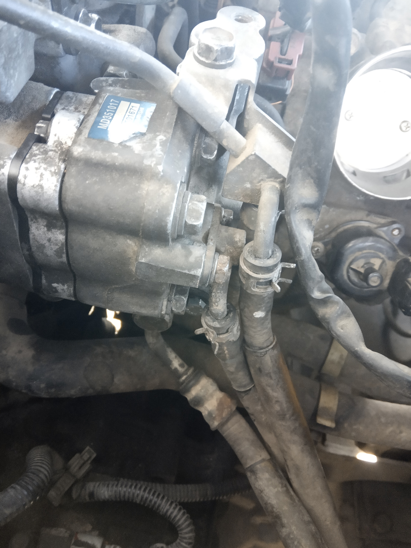 Коврики логан 1 и логан 2 отличия - 84 фото