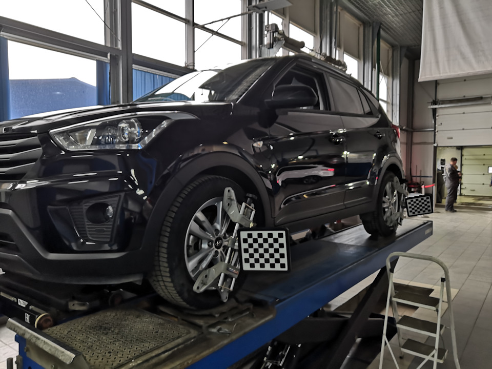 EAAAgIeLeA 960 Что щелкает под рулем