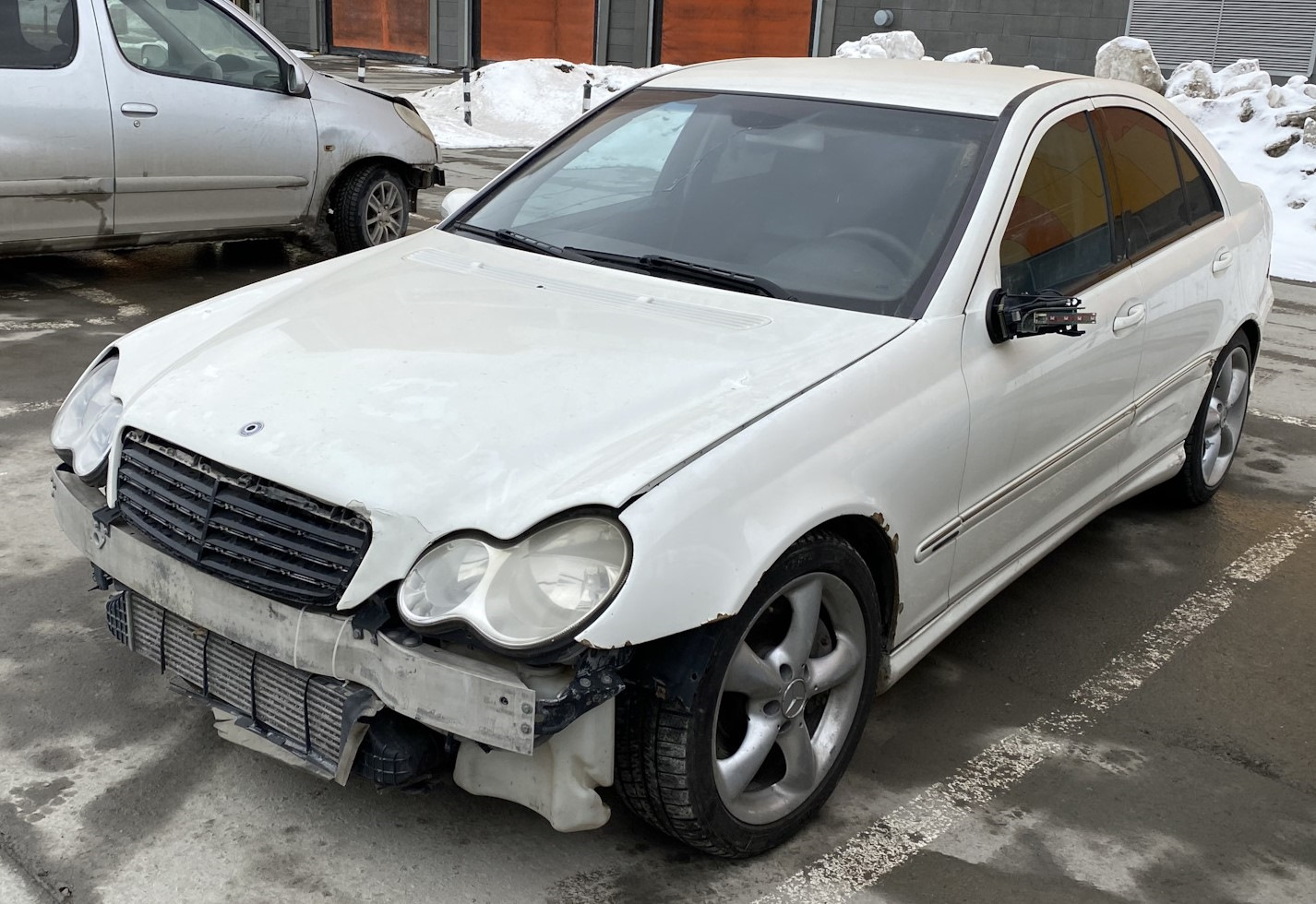 Часть 1 С чего началась подготовка к ремонту кузова — Mercedes-Benz C-class  (W203), 1,8 л, 2005 года | кузовной ремонт | DRIVE2