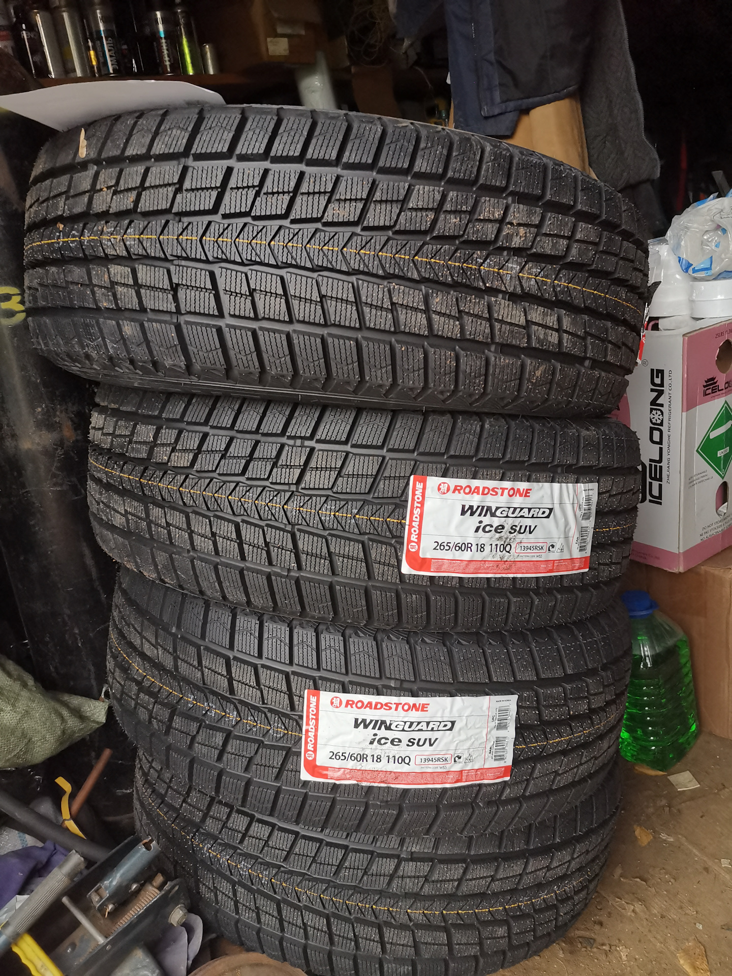 215 65 r16 отзывы. Roadstone Winguard Ice SUV. Nexen win-Ice SUV 265/60r18 110q. 265/70r16 Roadstone Winguard Ice SUV 112q. Родстоун резина на полный привод 215 60 16.