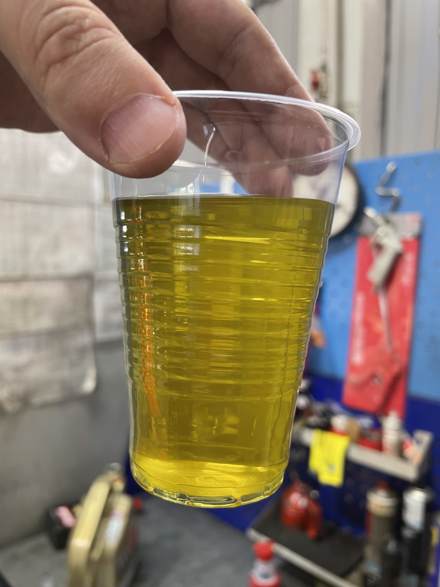 Замена тормозной жидкости и масла АКПП — Skoda Karoq, 1,4 л, 2020 года ...