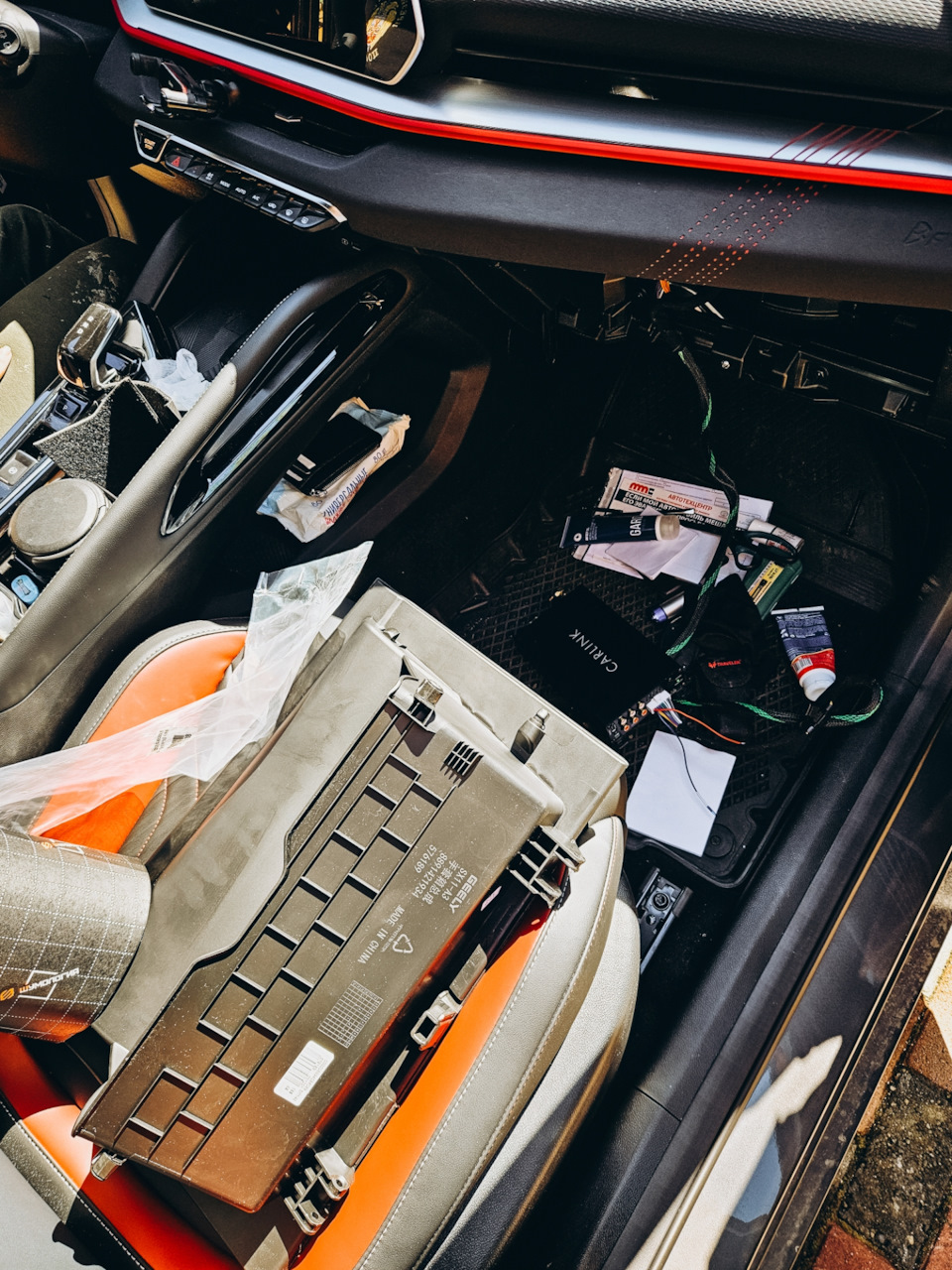 Фото в бортжурнале Geely Coolray (2023)