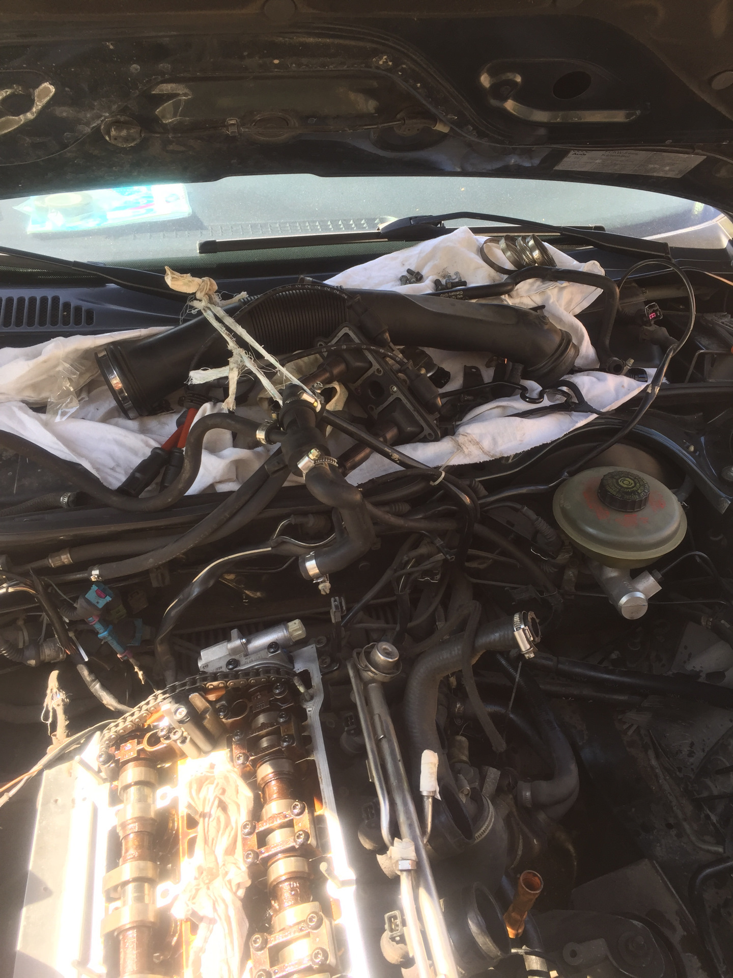 Небольшой ремонт Снятие впускного коллектора и чистка дроссельной ...