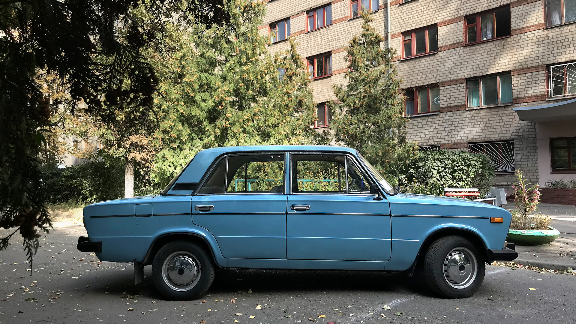 Ваз 21063 sl. 427 серо голубой. Ваз 2106 серо голубая 427. Ваз 2106 серо голубой. Ваз 2106 сероголуба.