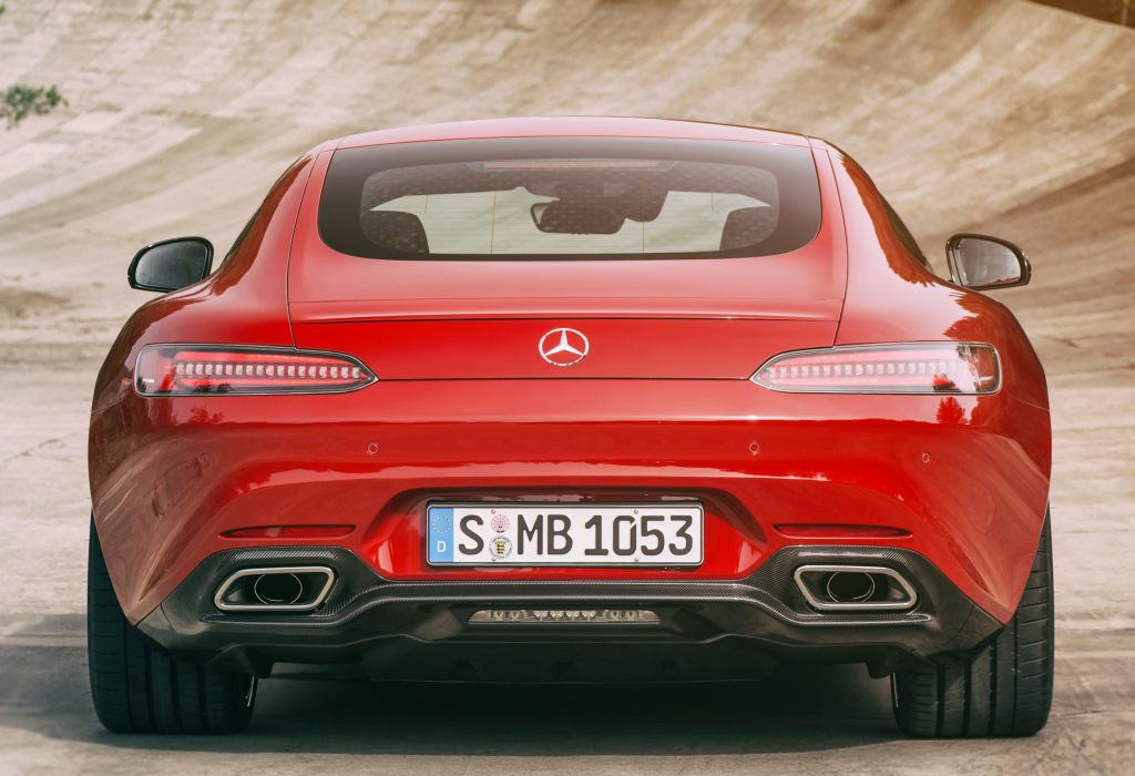 Mercedes AMG gt Coupe 2014