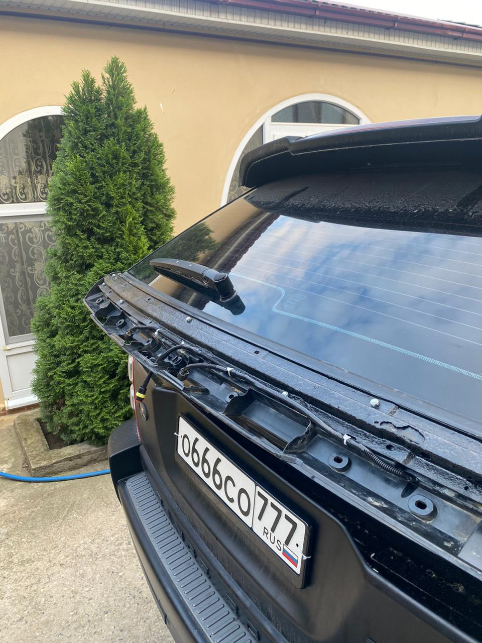 Вот и первый опыт владения старым LR) Заклинил замок багажника. — Land ...