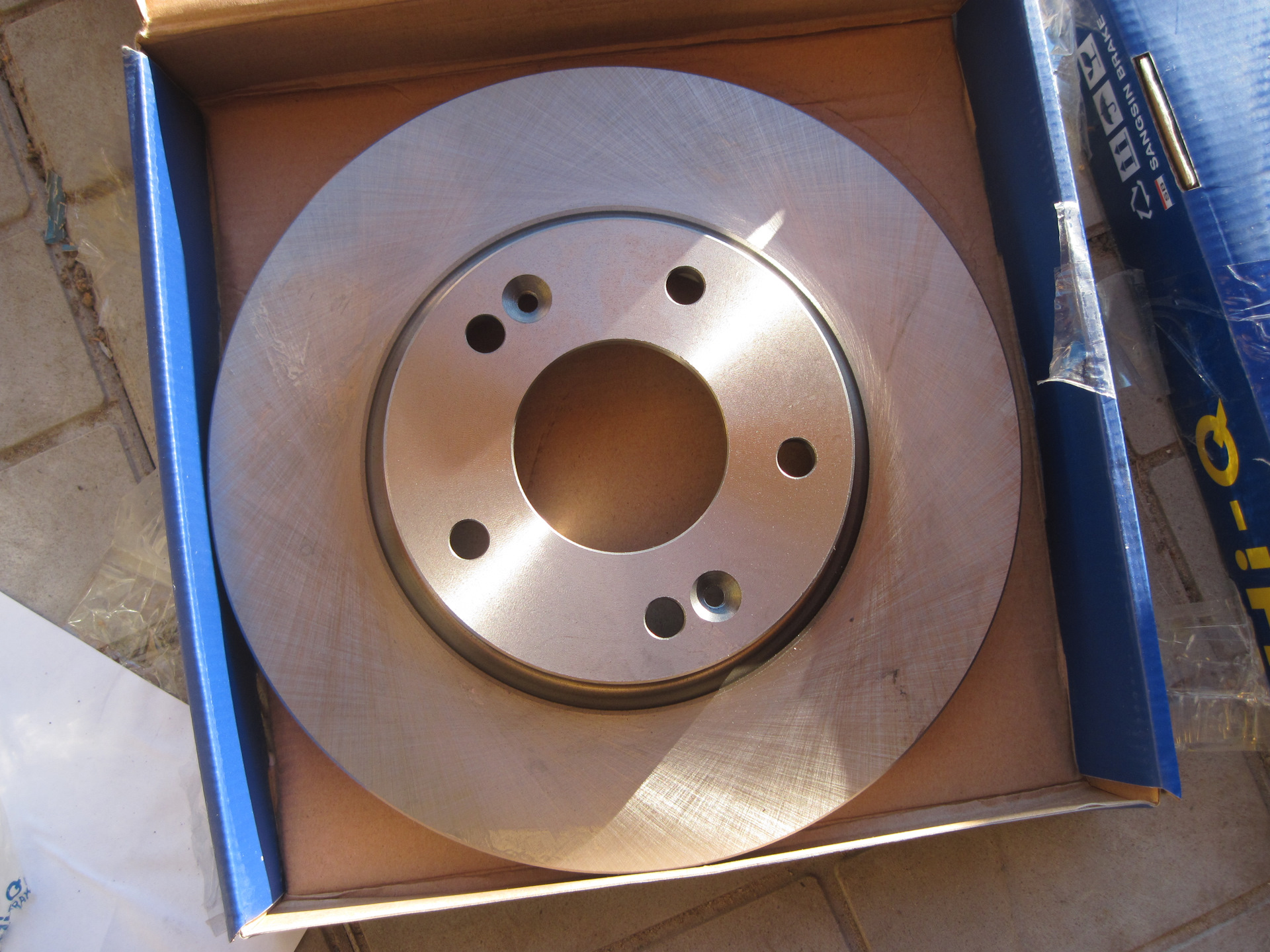 Литые тормозные диски. Sd1051 SANGSIN. SANGSIN Brake sd1051. SANGSIN Brake sd1005.