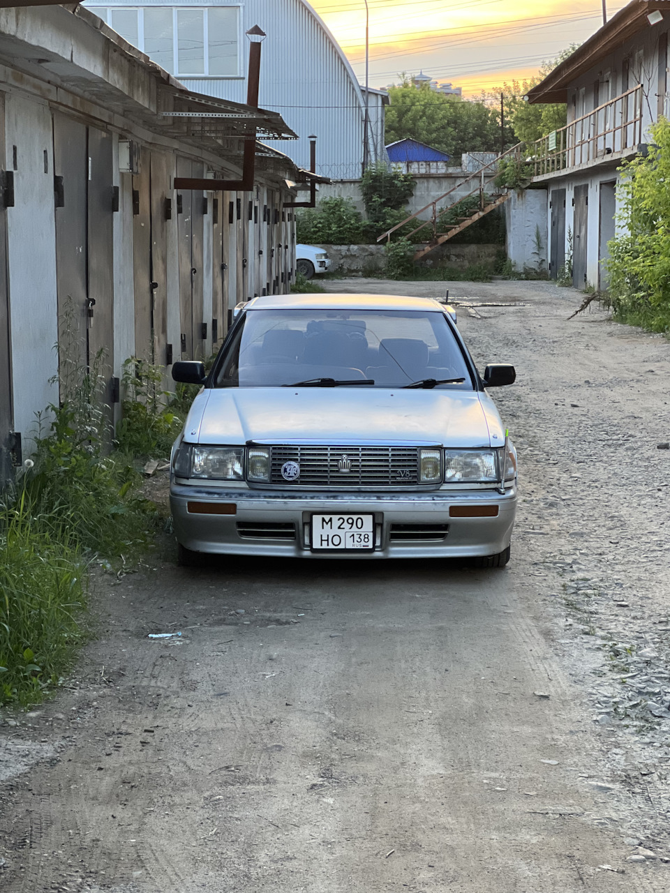 Ветровики — Toyota Crown (S130), 4 л, 1991 года | своими руками | DRIVE2