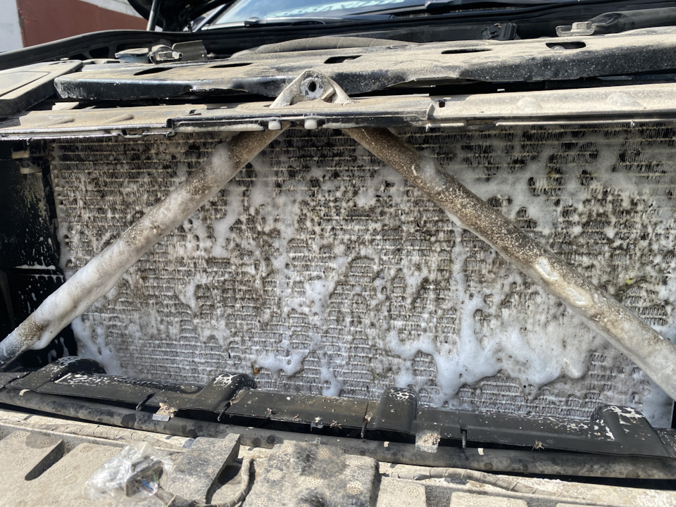 Мойка радиаторов без снятия. — BMW 5 series (F10), 2 л, 2013 года ...