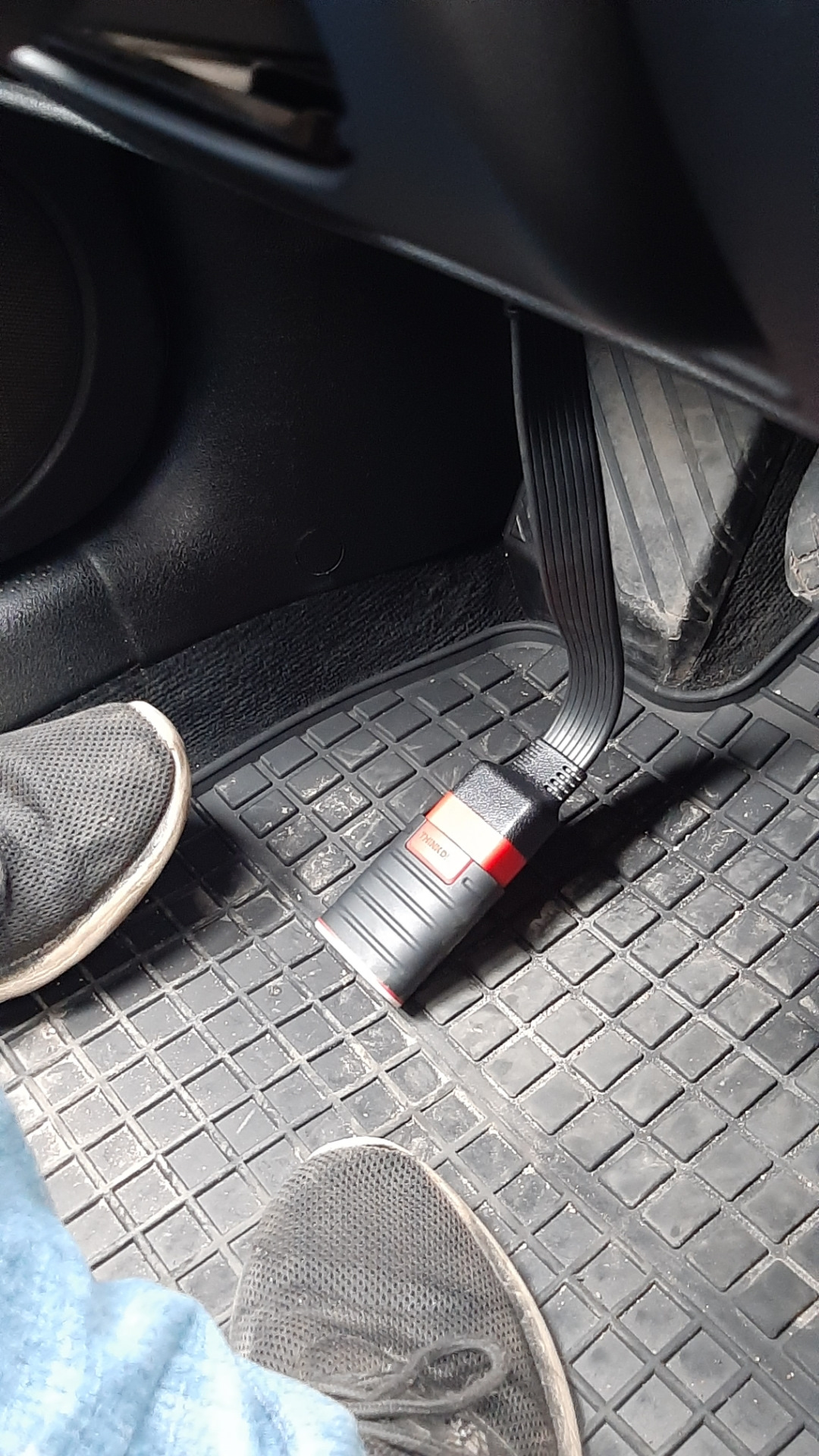 Не дует турбина — Volkswagen Passat B5, 1,9 л, 2003 года | поломка | DRIVE2