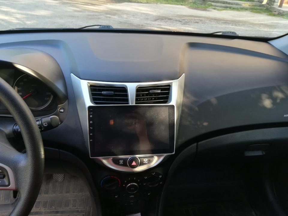 Вот как то так) — Hyundai Solaris Hatchback