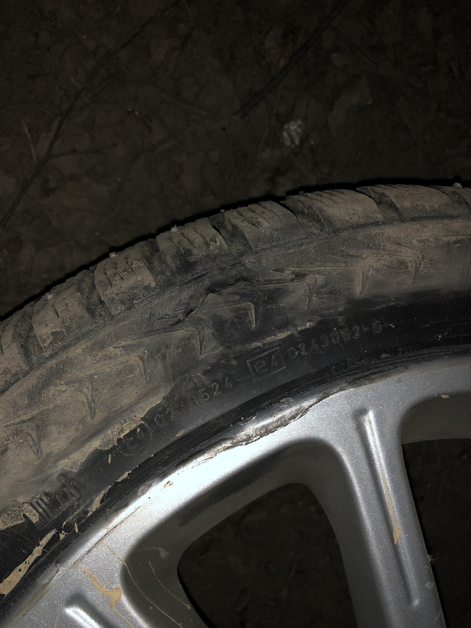 Резина спорт 2. Резина на Рено Клио 2003.