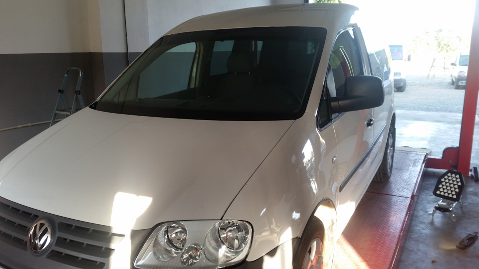 Photo from the logbook Volkswagen Caddy (3G)
