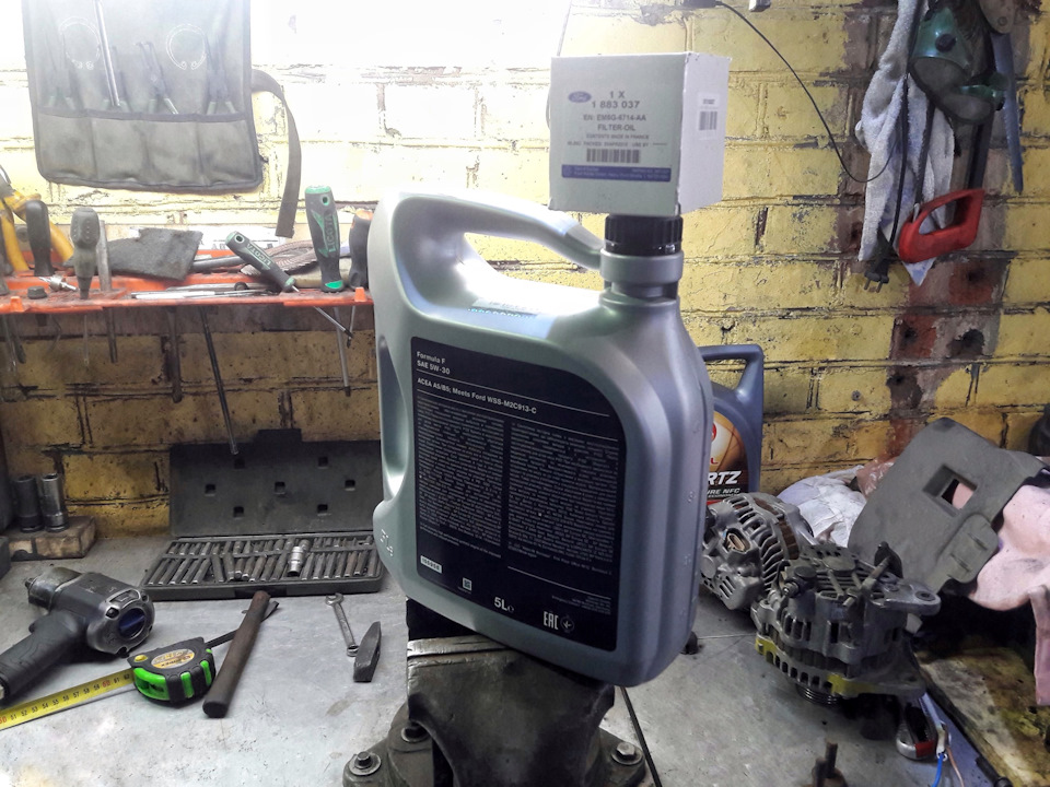 Классический для меня на протяжении больше чем 10 лет, наборчик ) — Ford Focus Hatchback III. Запчасти на фото: 1883037