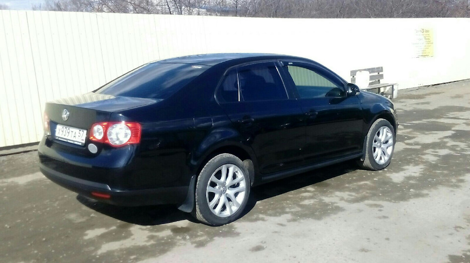 01.Donington R17 — Volkswagen Jetta V, 1,6 л, 2010 года | колёсные ...