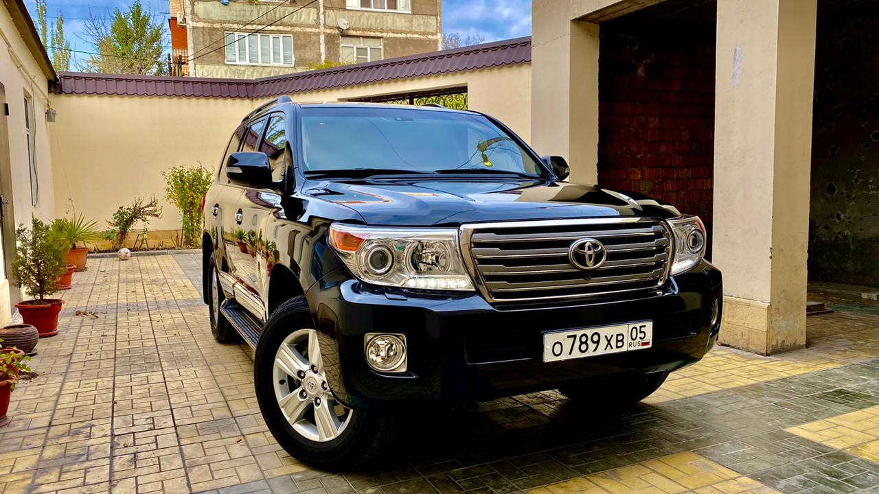 Toyota Land Cruiser 200 4.6 бензиновый 2014 | 4.6 V8 на DRIVE2