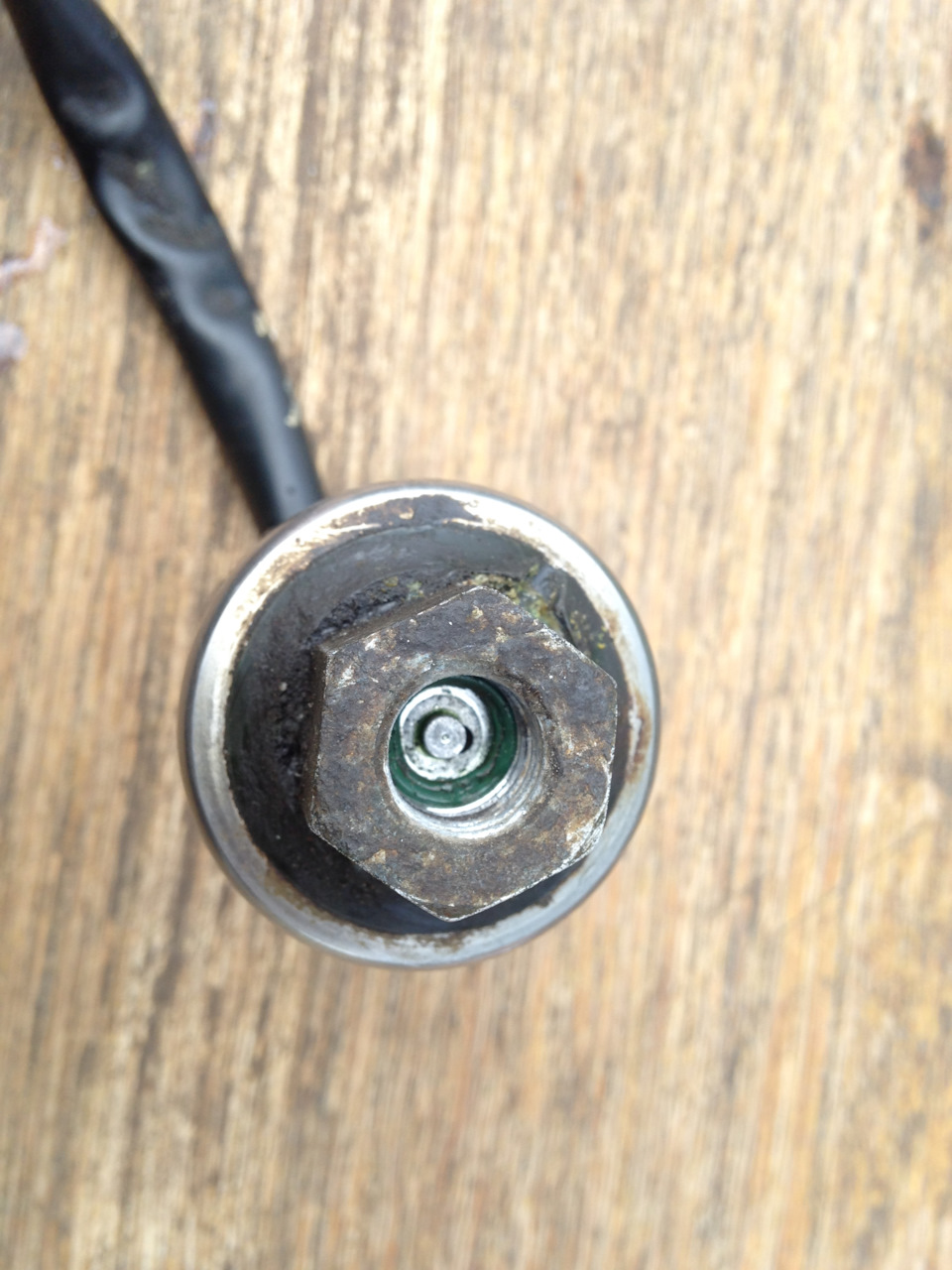 Замена датчика давления кондиционера Behr-Hella на Golf 3 GTI ...