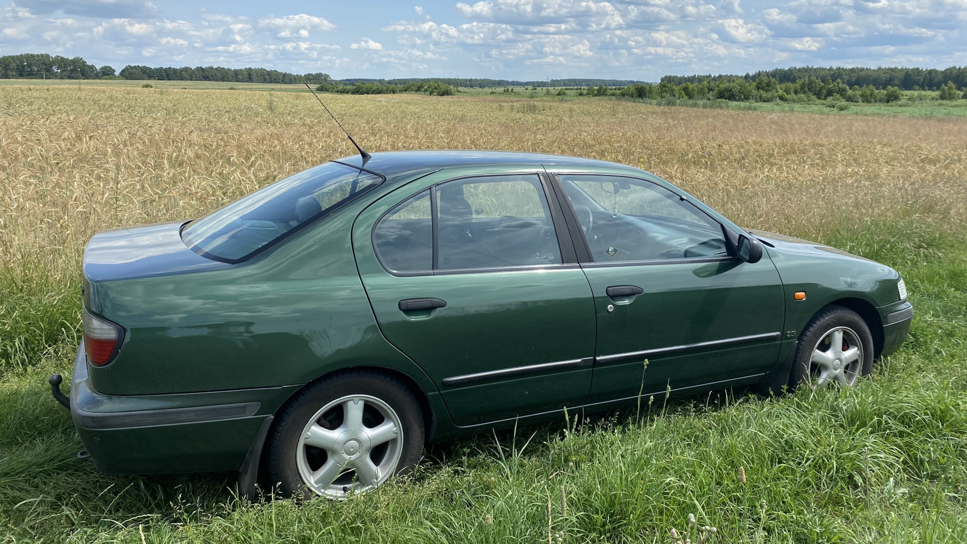 Nissan Primera (P10) 2.0 бензиновый 1996 2.0 SLX на DRIVE2