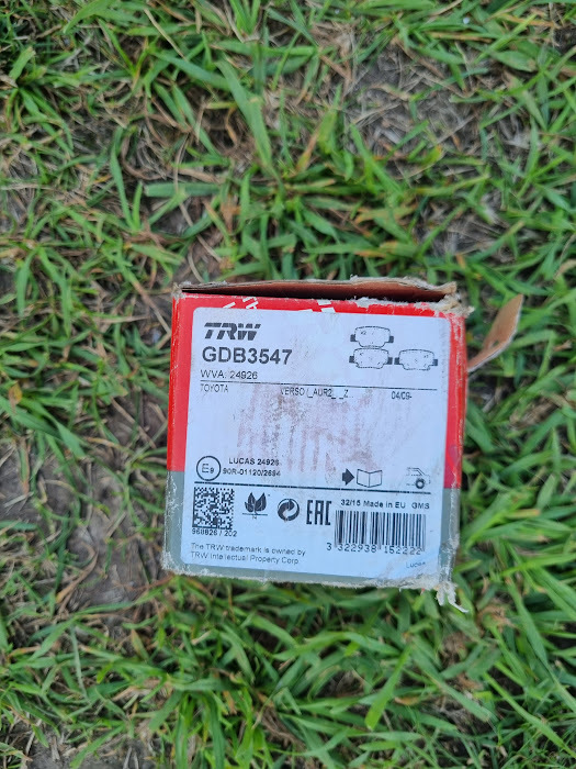 Фото в бортжурнале Toyota Verso. Запчасти на фото: GDB3547