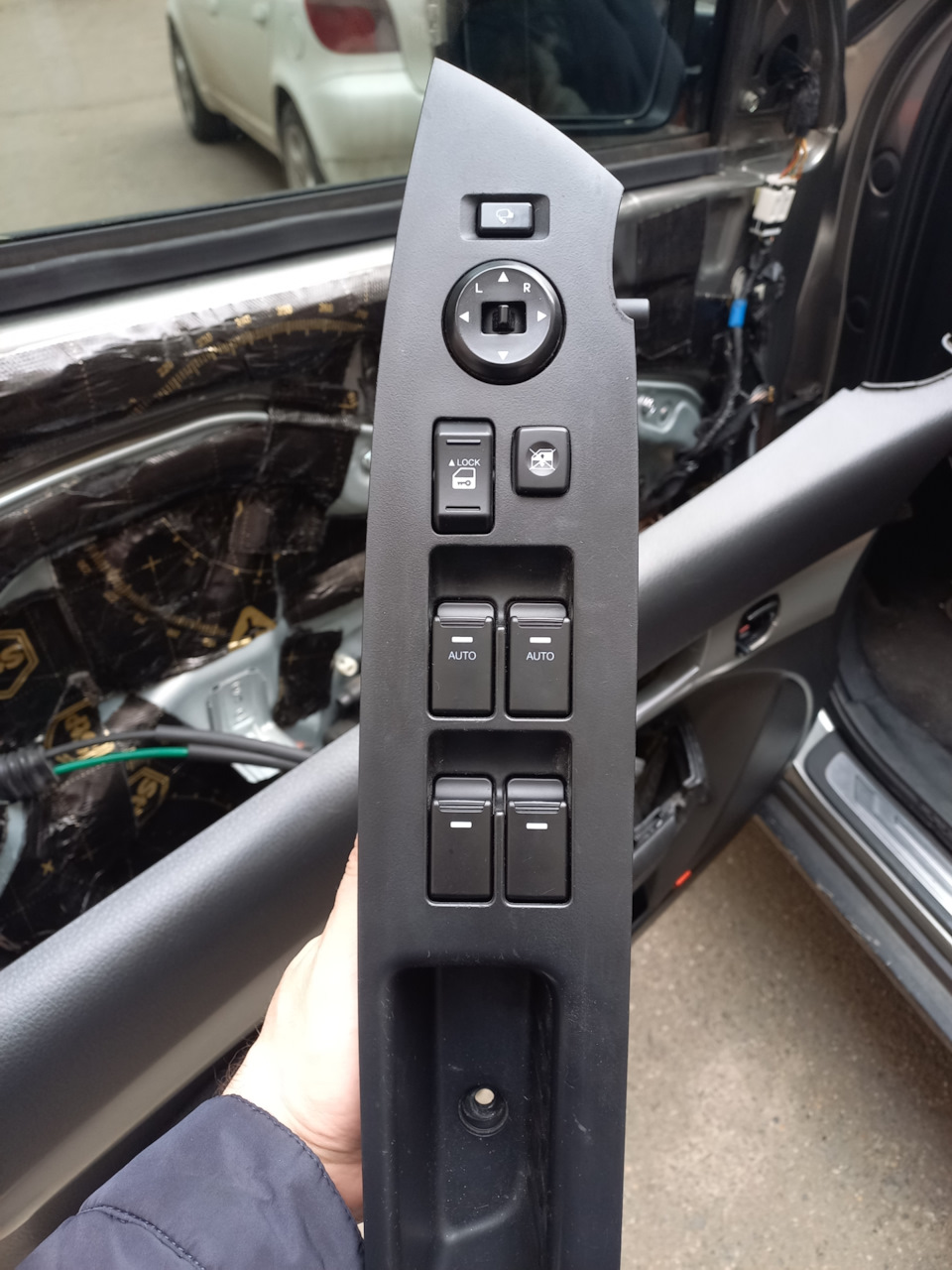 Фото в бортжурнале KIA Sorento (2G)