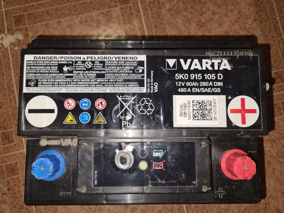 Аккумулятор. — Volkswagen Polo Sedan, 1,6 л, 2012 года | электроника ...