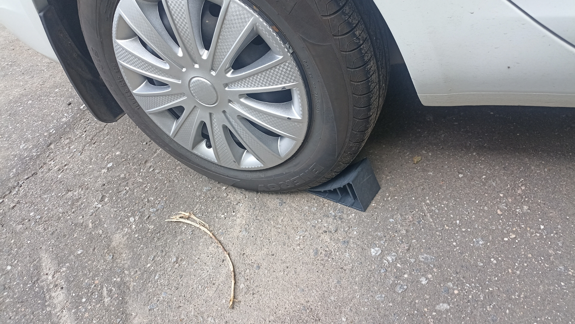 Замена передних стоек Веста 15.06.24 — Lada Vesta (1G), 1,6 л, 2016 ...