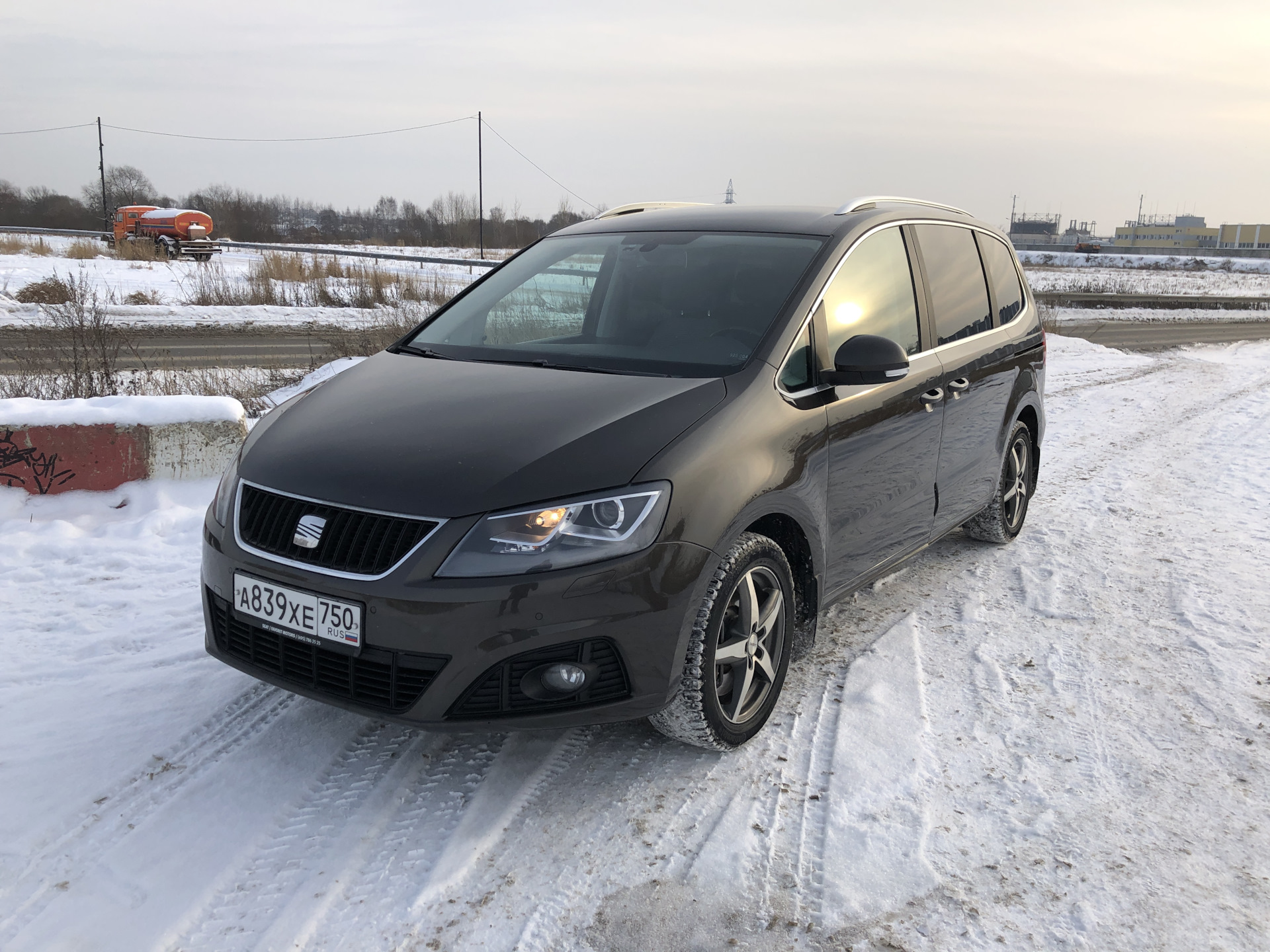 Вот и пролетел год владения. Плюсы и минусы Seat Alhambra — SEAT Alhambra  (2G), 2 л, 2014 года | наблюдение | DRIVE2