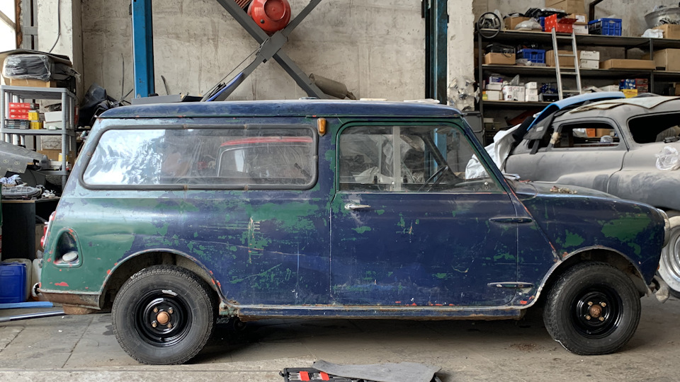 morris mini panel van