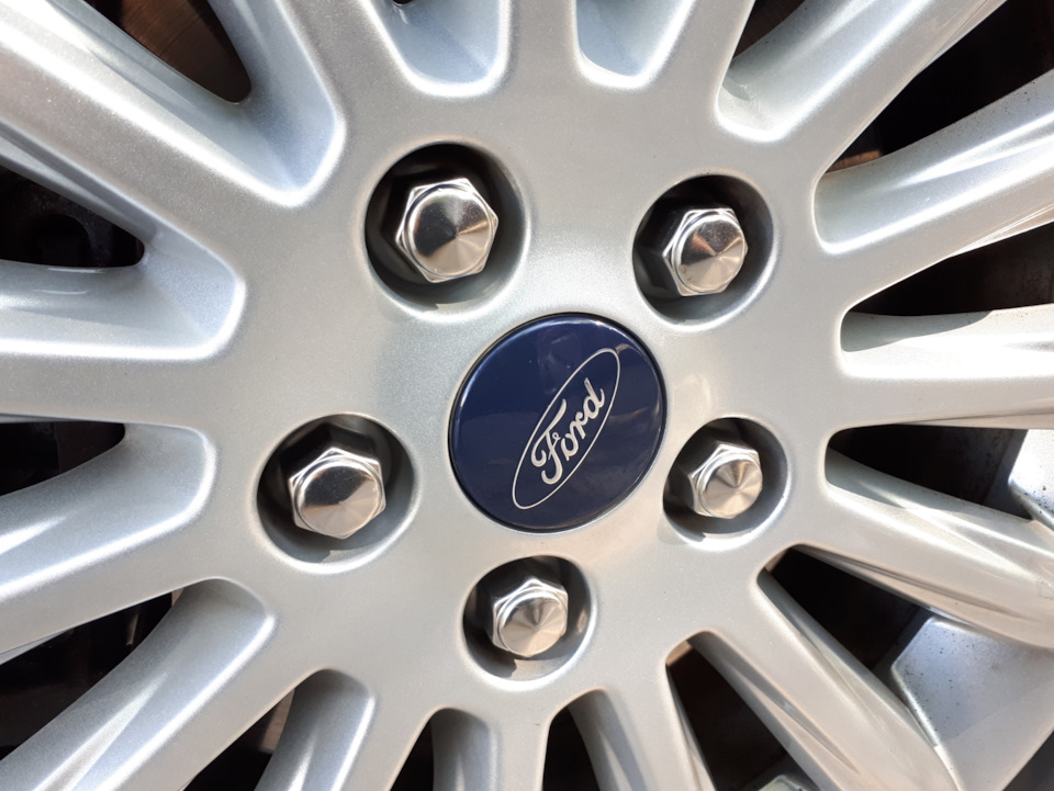 Колёсные гайки. — Ford S-Max (1G), 2 л, 2014 года | колёсные диски | DRIVE2