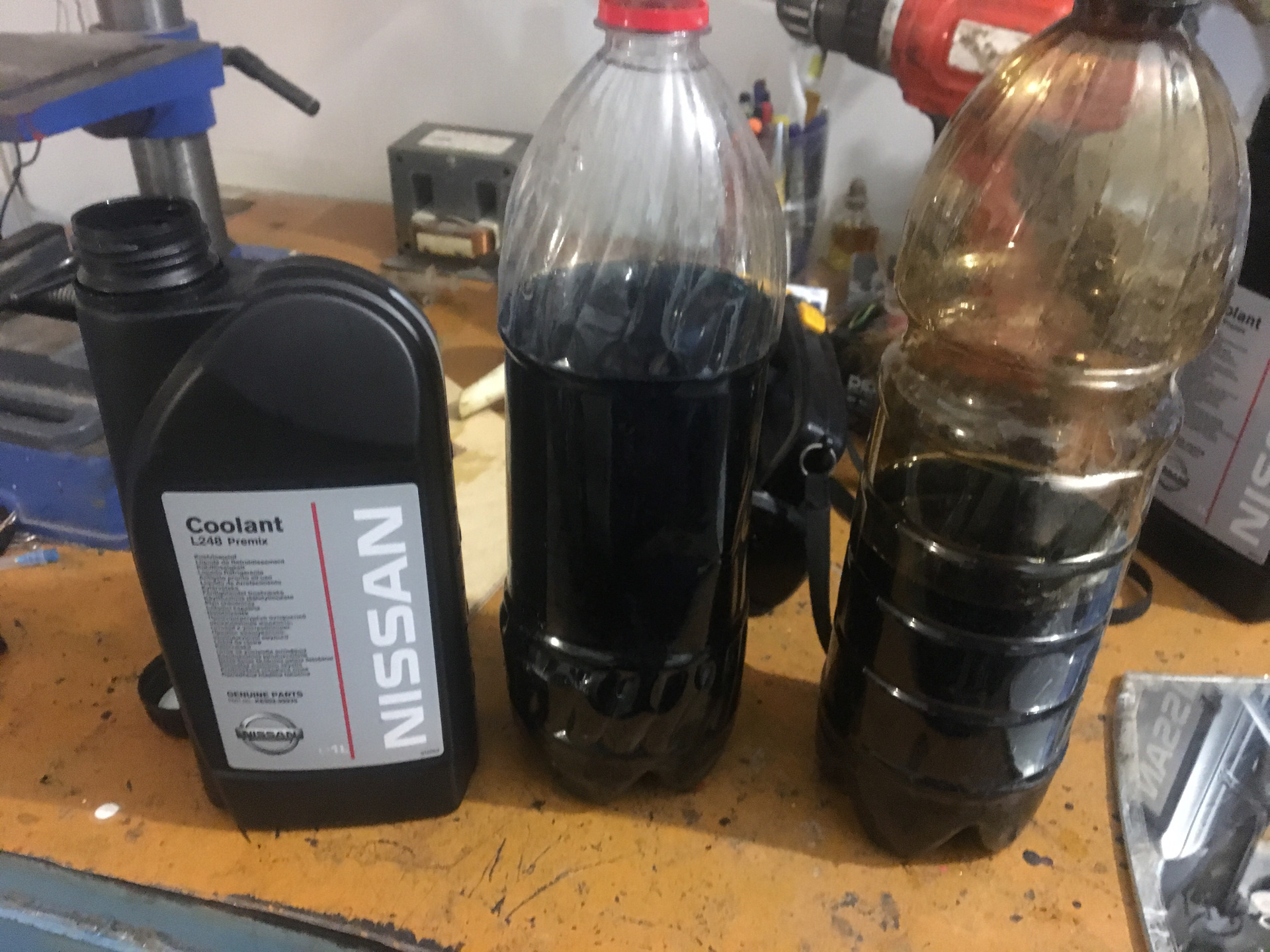 Замена тосола или антифриза. — Nissan Leaf (1G), 2011 года | плановое ...