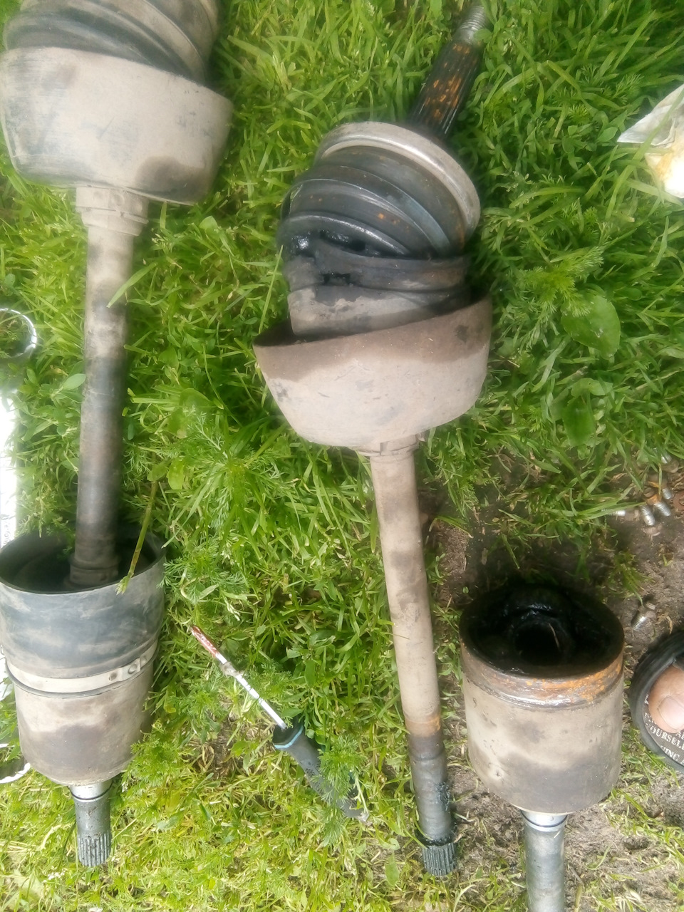 Замена приводов и переднего редуктора — Chevrolet Niva, 1,7 л, 2003 ...