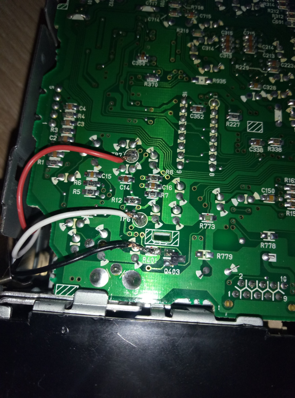 A6 Avant (4B, C5) Audi concert AUX — Audi A6 Avant (C5), 2,4 л., 1998 ...