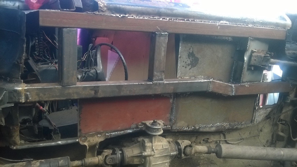 Лонжероны, вопрос) — Lada 4x4 3D, 1,7 л, 1986 года | просто так | DRIVE2