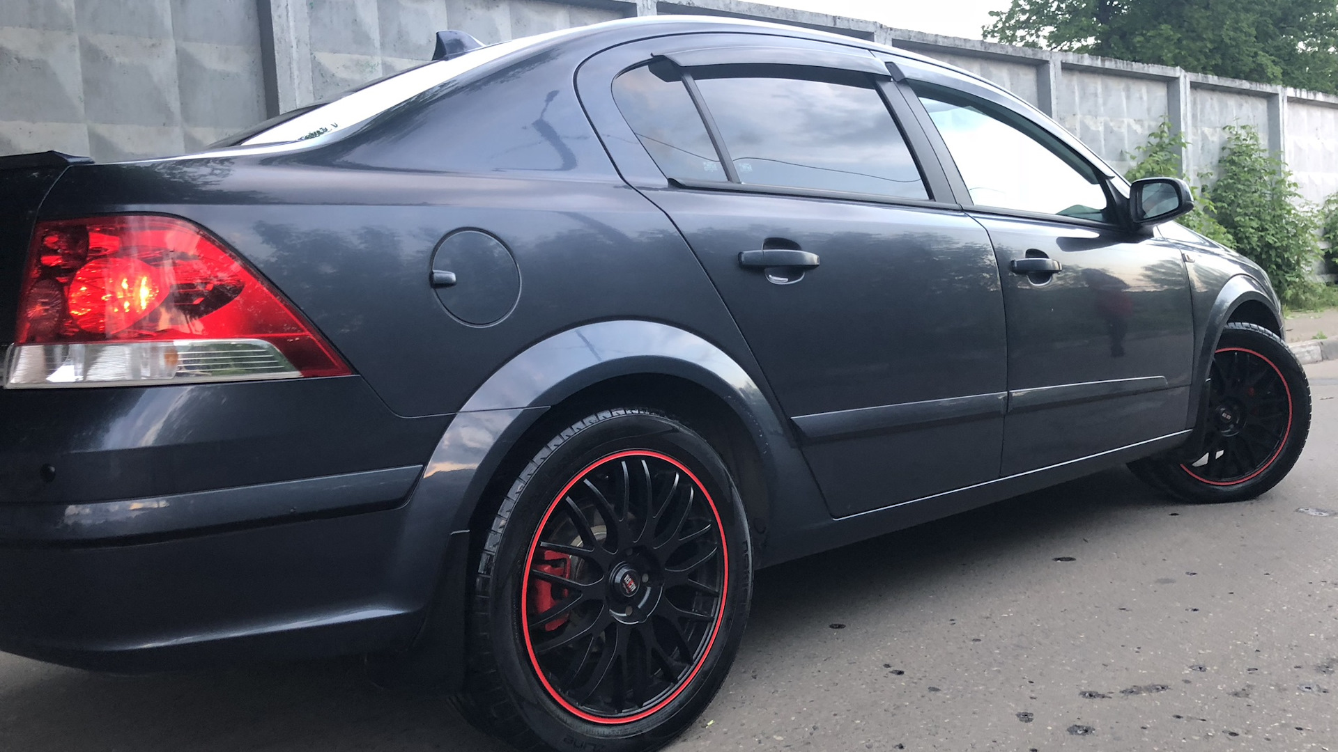 opel astra h седан r17 work