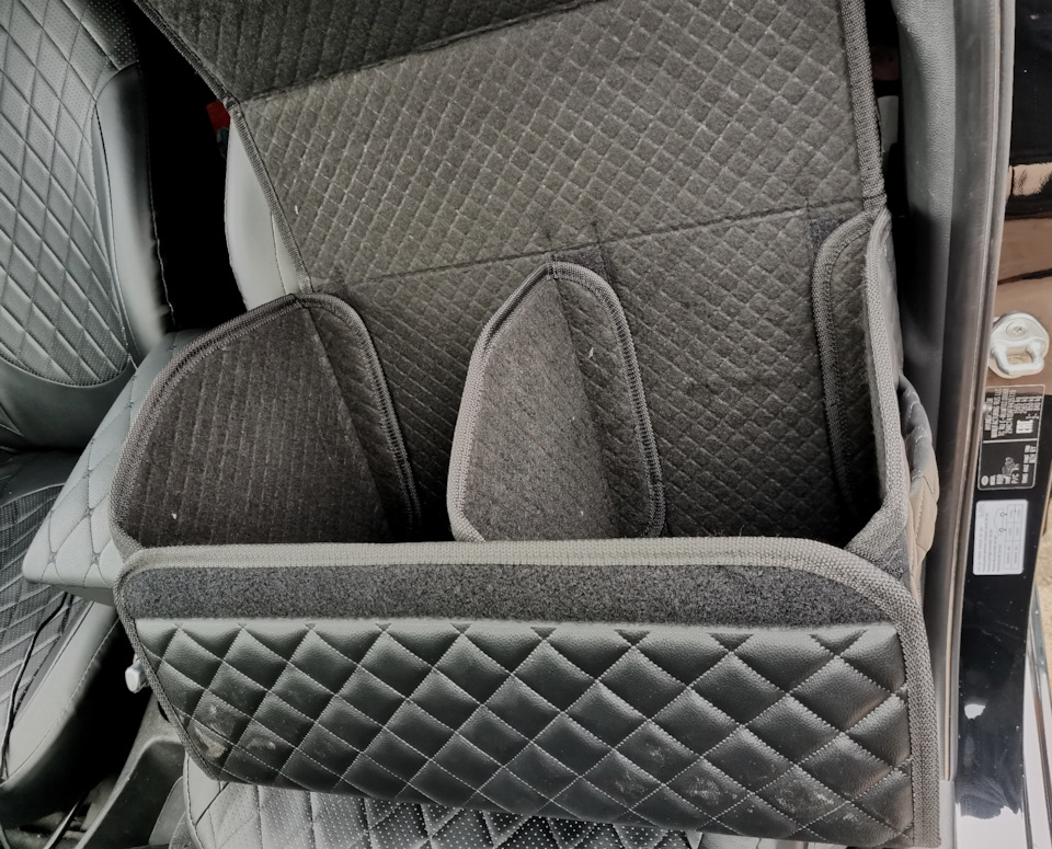 Подарили 🎁органайзер в багажник 💼 — Hyundai Solaris (1G), 1,6 л, 2015 ...