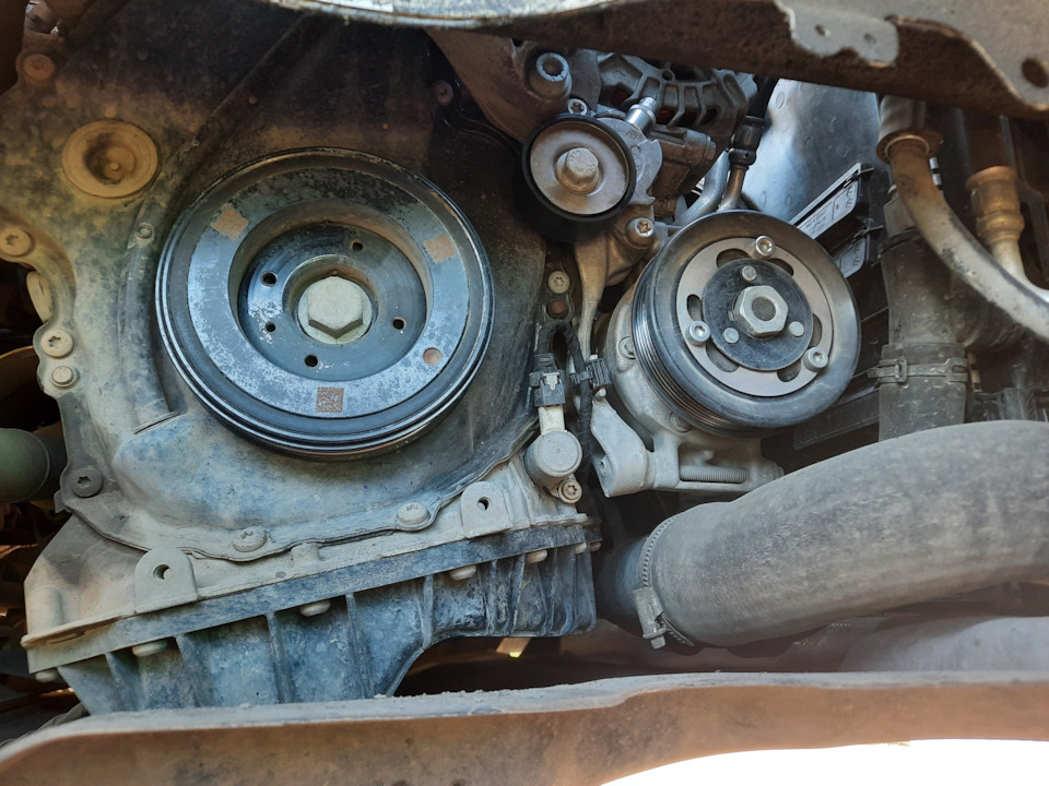 Замена ремня генератора Volkswagen Passat B6 / 1.8 TSI / CDAB своими руками