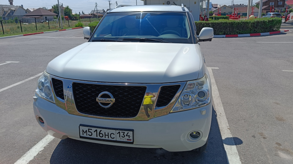 Замена пыльника рейки и свечей — Nissan Patrol (Y62), 5,6 л, 2011 года ...