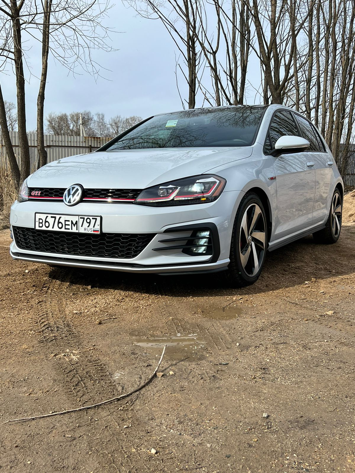 Поездка в Ростов Великий и Ярославль — Volkswagen Golf Mk7 GTI, 2 л, 2020  года | путешествие | DRIVE2