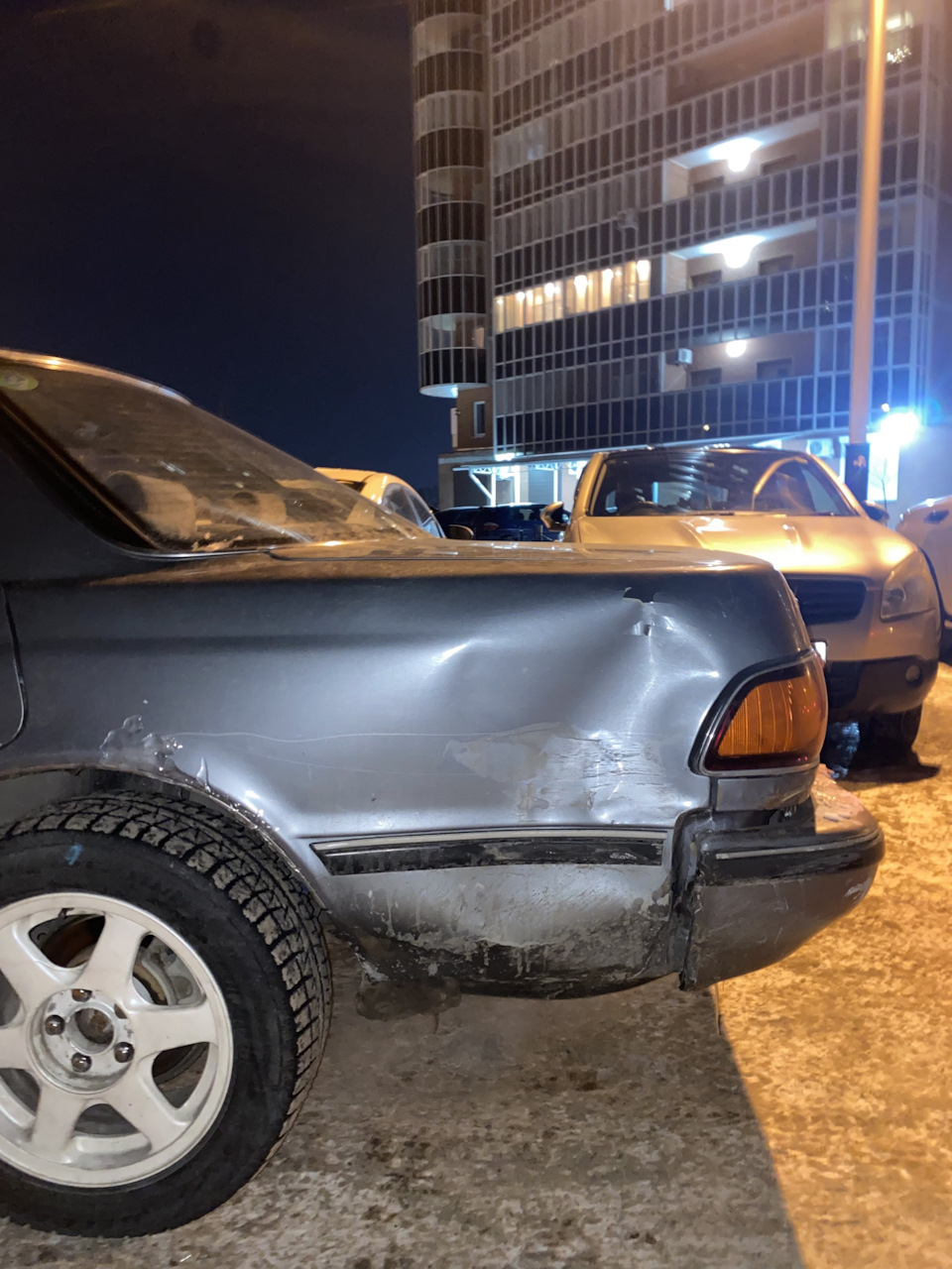 ДТП во дворе🤡 — Toyota Mark II (80), 2,5 л, 1991 года | ДТП | DRIVE2